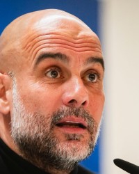 瓜帅：不要求多纳鲁马复刻埃德森踢法，曼市德比是关键一战