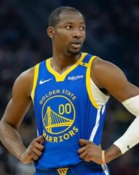 xingkong-勇士五连胜风调雨顺 但库明加却开心不起来