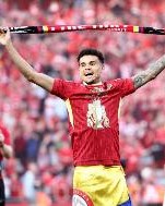 世体：维尔茨加盟利物浦将促使迪亚斯离队，巴萨可签下哥伦比亚人